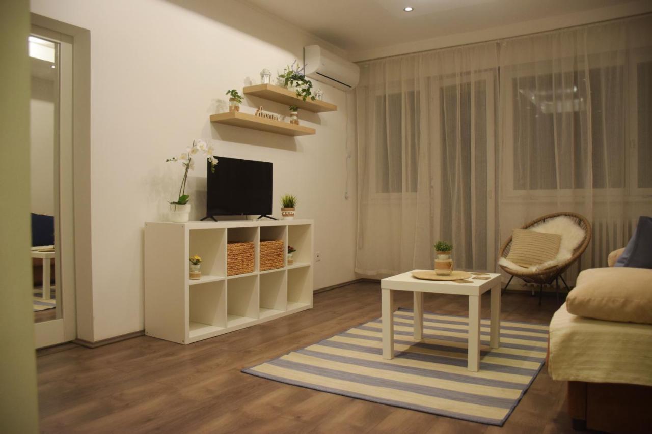 Feel Danube Apartment Zemun エクステリア 写真