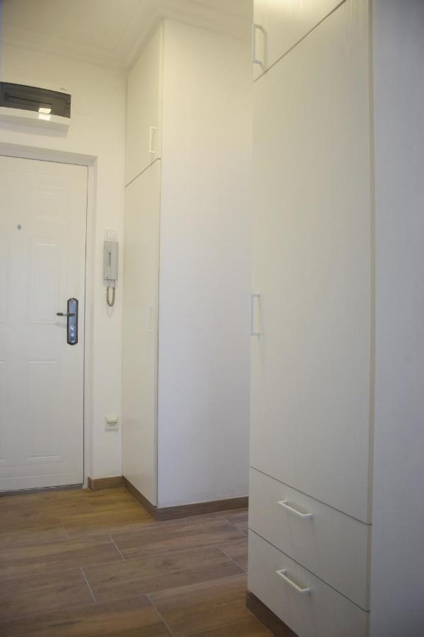 Feel Danube Apartment Zemun エクステリア 写真